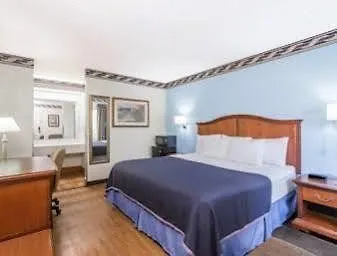 Howard Johnson By Wyndham Savannah Ga Ξενοδοχείο